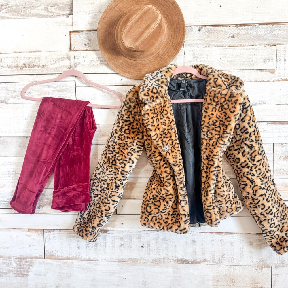 Forever 21 Leopard Print Teddy Jacket